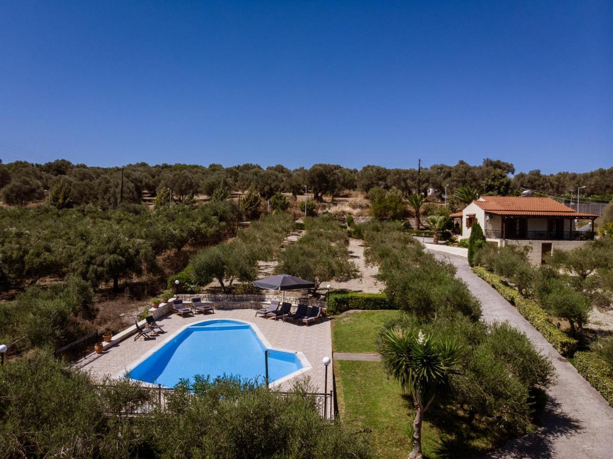 Lefkothea Villas With Large Pool, Bbq & Playground Adelianos Kampos Exterior foto
