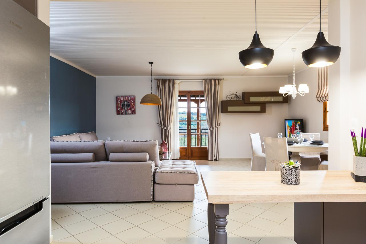 Lefkothea Villas With Large Pool, Bbq & Playground Adelianos Kampos Exterior foto