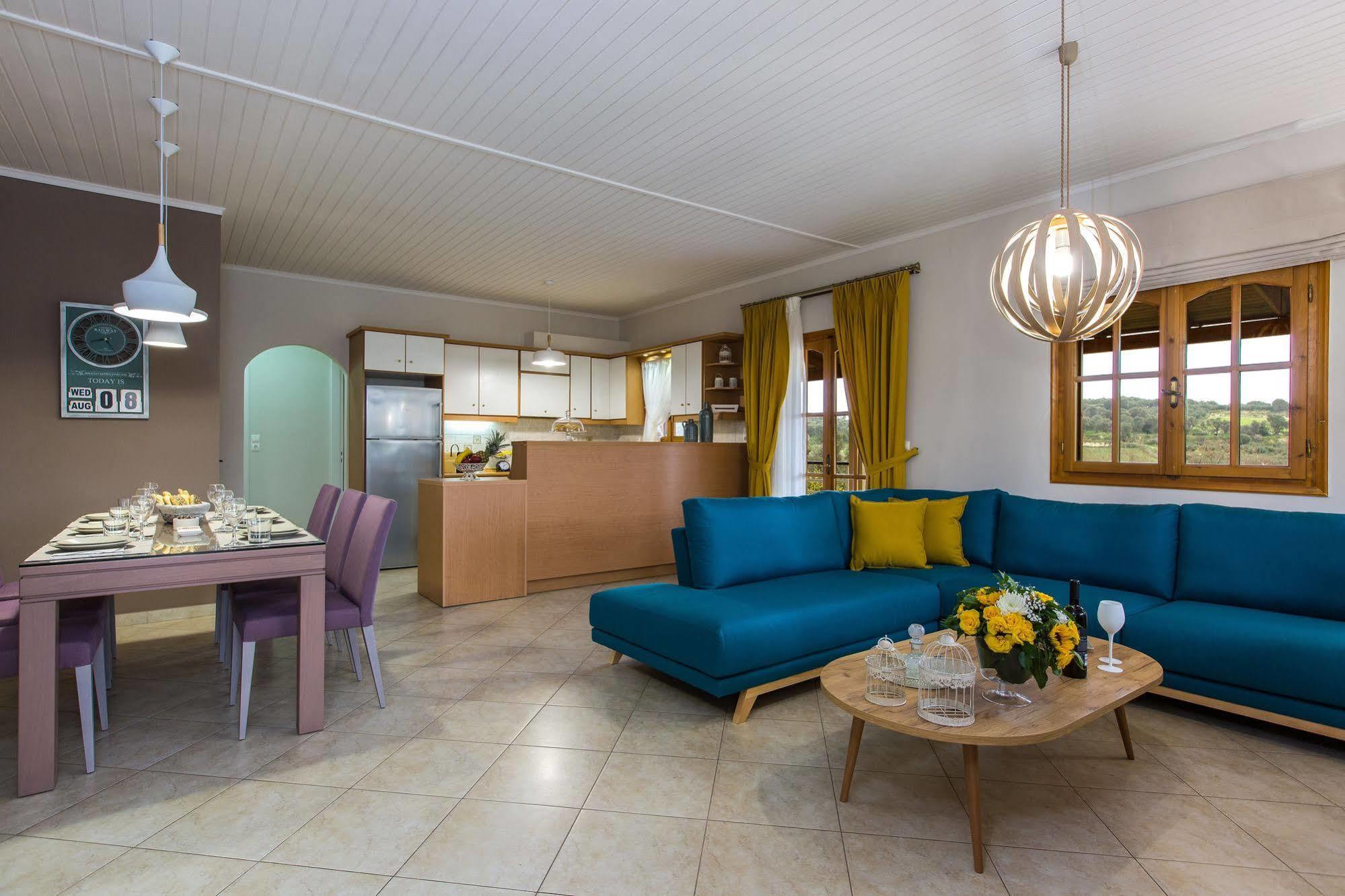 Lefkothea Villas With Large Pool, Bbq & Playground Adelianos Kampos Exterior foto